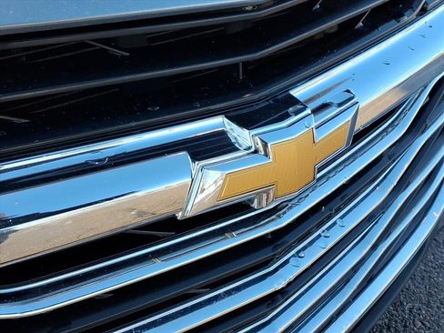 Used 2023 Chevrolet Malibu LT image 19