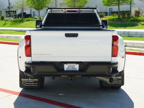 Used 2024 Chevrolet Silverado 3500 W/T AWD/4WD image 4