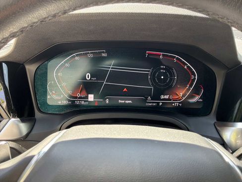 Used 2019 BMW 330i Sedan w/ Convenience Package image 20