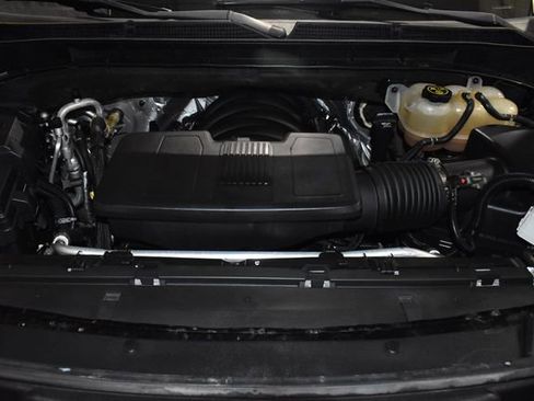 Used 2022 GMC Yukon SLE image 10