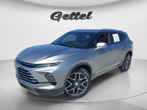 Used 2023 Chevrolet Blazer Premier w/ Driver Confidence II Package image 1