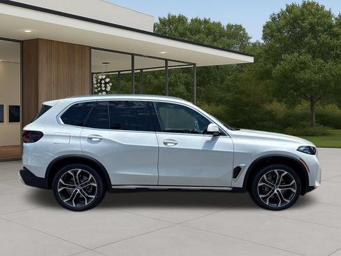 New 2026 BMW X5 sDrive40i w/ Climate Comfort Package RWD image 7