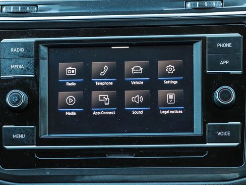 Used 2022 Volkswagen Tiguan S w/ IQ.Drive Package FWD image 17