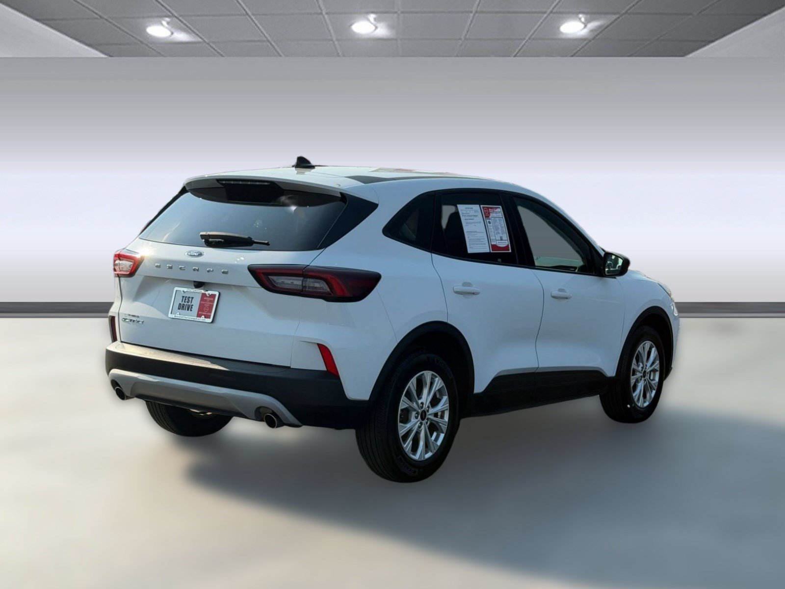 Used 2025 Ford Escape Active FWD image 13