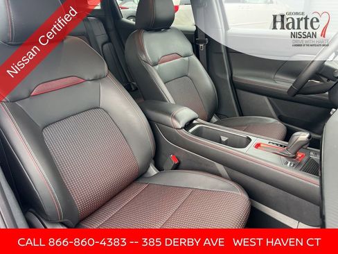 Certified 2025 Nissan Kicks SR image 34