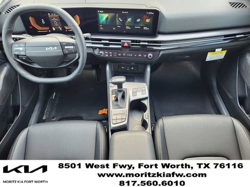 New 2026 Kia Sportage EX FWD image 18