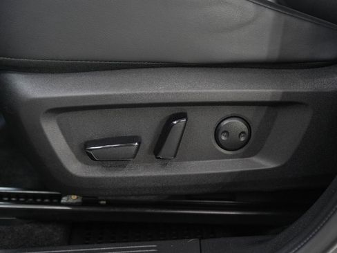 Used 2023 Nissan Rogue SV w/ SV Premium B Package AWD/4WD image 28