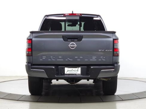 Used 2023 Nissan Frontier SV w/ SV Convenience Package AWD/4WD image 7