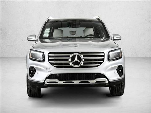 New 2026 Mercedes-Benz GLB 250 4MATIC image 2