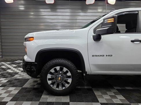 Used 2024 Chevrolet Silverado 2500 Custom w/ Custom Value Package AWD/4WD image 37