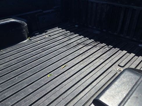 Used 2022 Toyota Tacoma SR5 RWD image 10