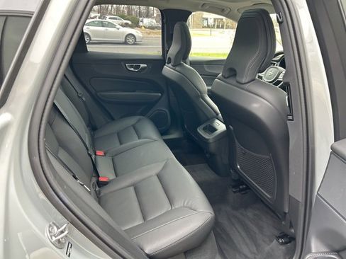 Certified 2025 Volvo XC60 B5 Plus image 13