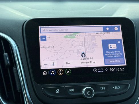 Used 2022 Chevrolet Equinox LT FWD image 28