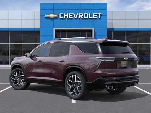 New 2026 Chevrolet Traverse High Country image 3