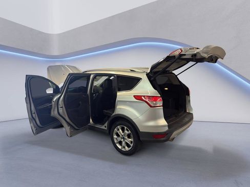 Used 2014 Ford Escape Titanium FWD image 12
