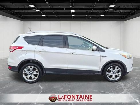 Used 2015 Ford Escape Titanium w/ Equipment Group 301A FWD image 6