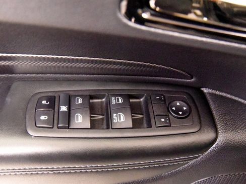 Used 2022 Dodge Durango GT image 13