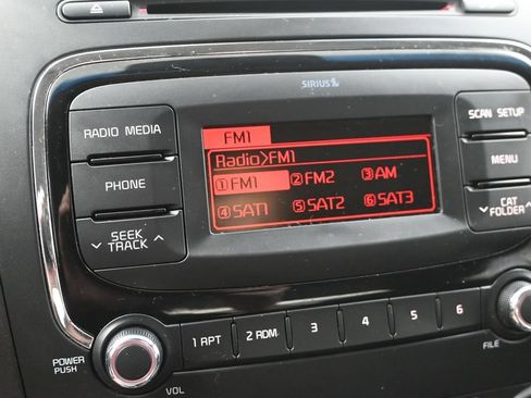 Used 2017 Kia Forte LX FWD image 17
