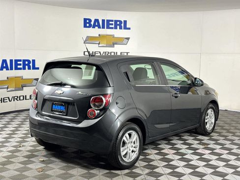 Used 2014 Chevrolet Sonic LT image 5