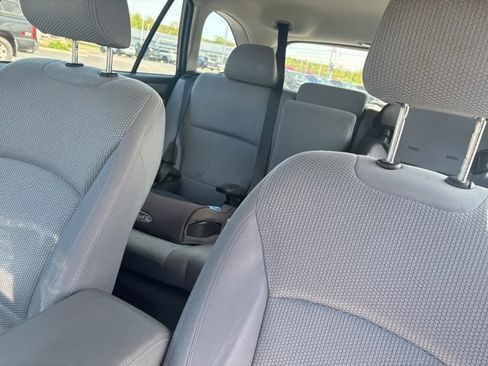 Used 2019 Subaru Outback 2.5i AWD/4WD image 4