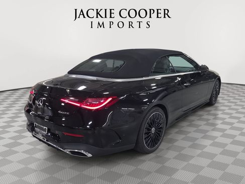 Used 2025 Mercedes-Benz CLE 300 4MATIC Cabriolet image 5