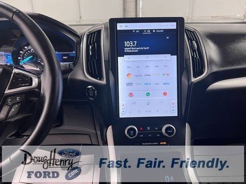 Used 2023 Ford Edge SEL image 43