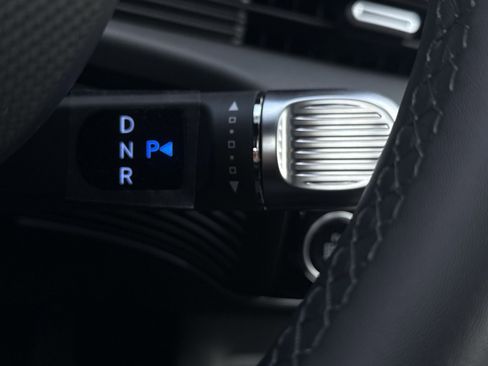 New 2025 Hyundai Ioniq 5 SE image 22