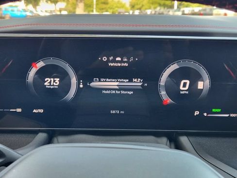 Used 2025 Dodge Charger Daytona Scat Pack w/ Track Pack AWD/4WD image 15