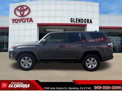 Used 2021 Toyota 4Runner SR5 RWD image 6
