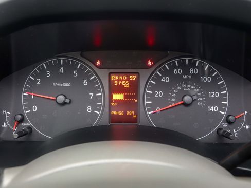 Used 2018 Nissan NV 3500 SV w/ Navigation Package image 19