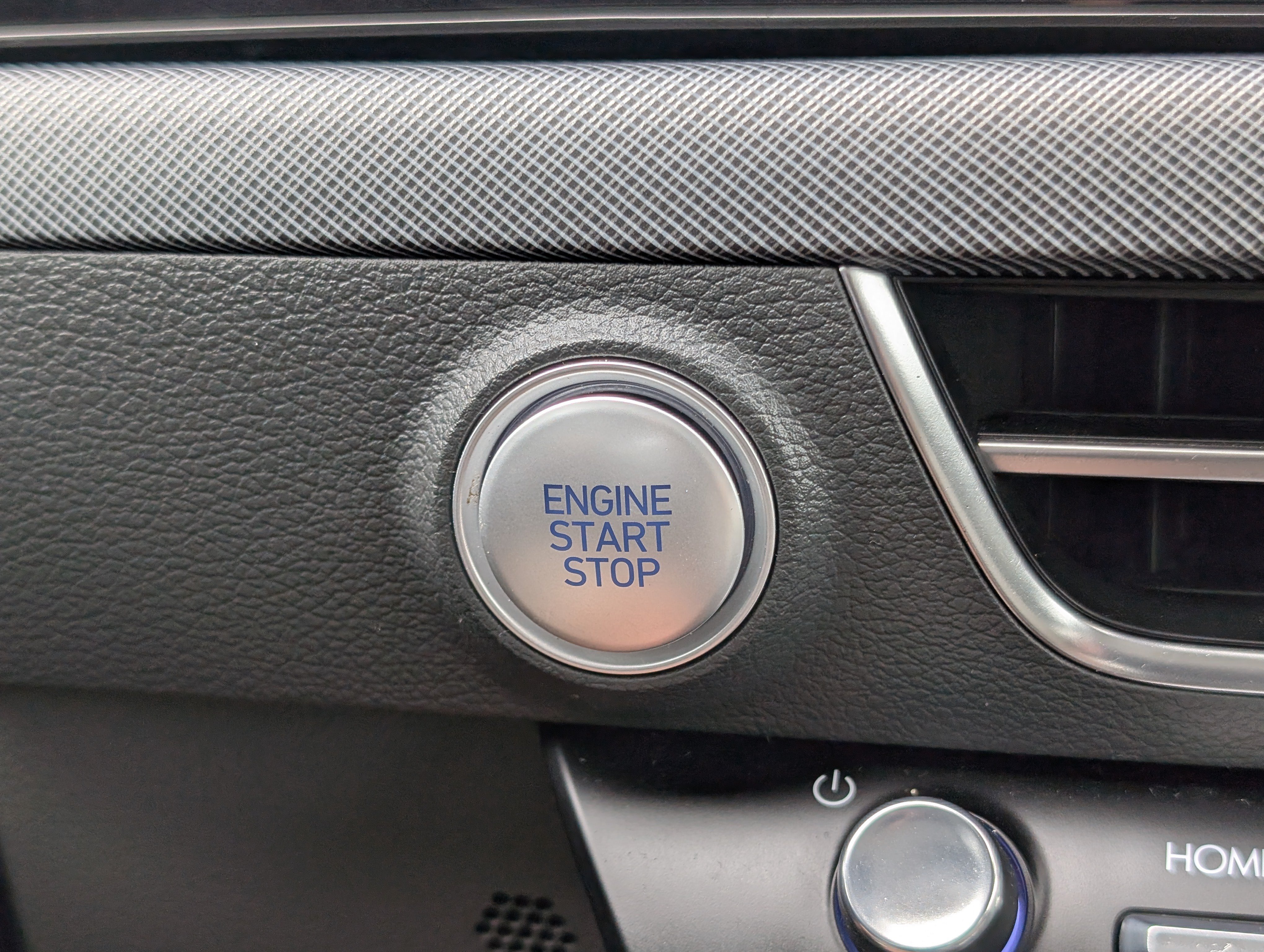 Used 2025 Hyundai Sonata SEL FWD image 21