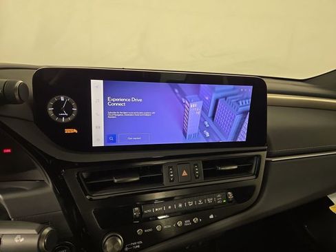 Used 2025 Lexus ES 350 F Sport image 21