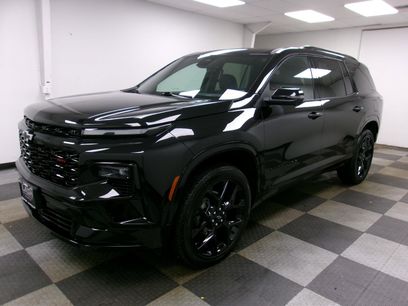 Used 2025 Chevrolet Traverse RS