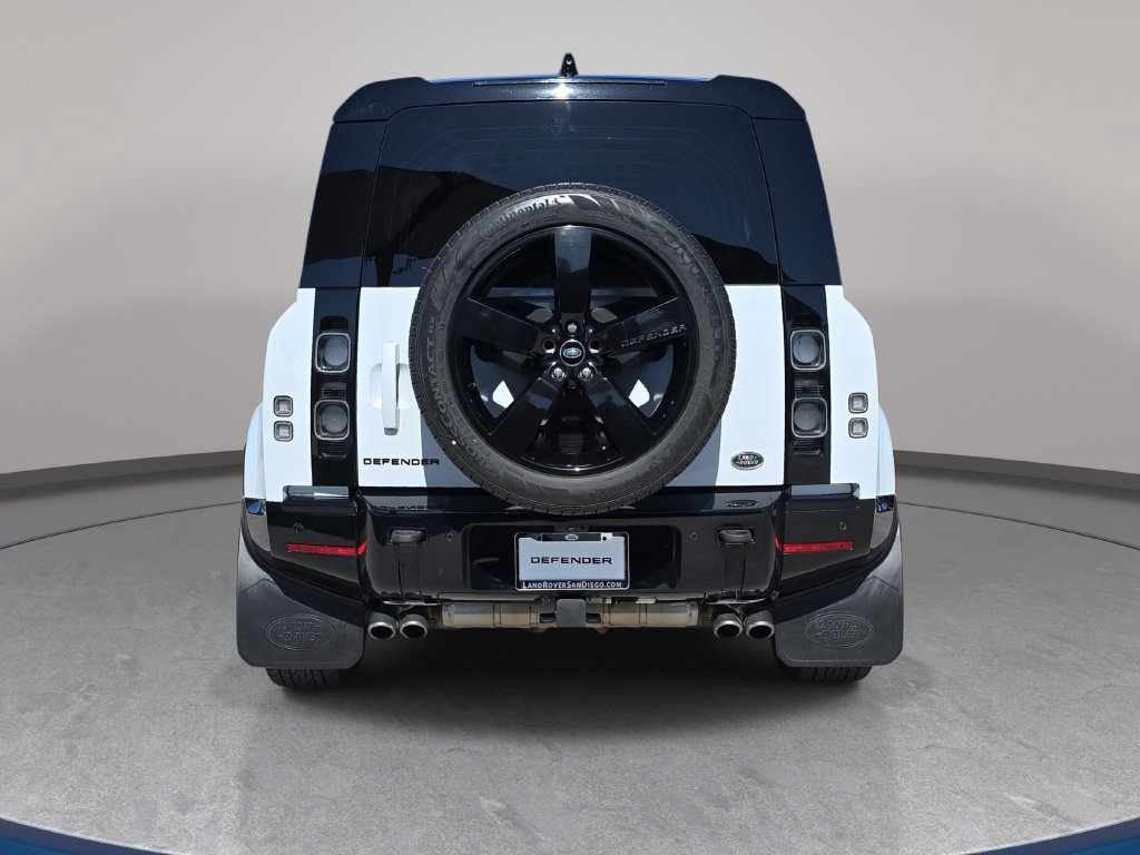 Used 2022 Land Rover Defender 110 V8 AWD/4WD image 7