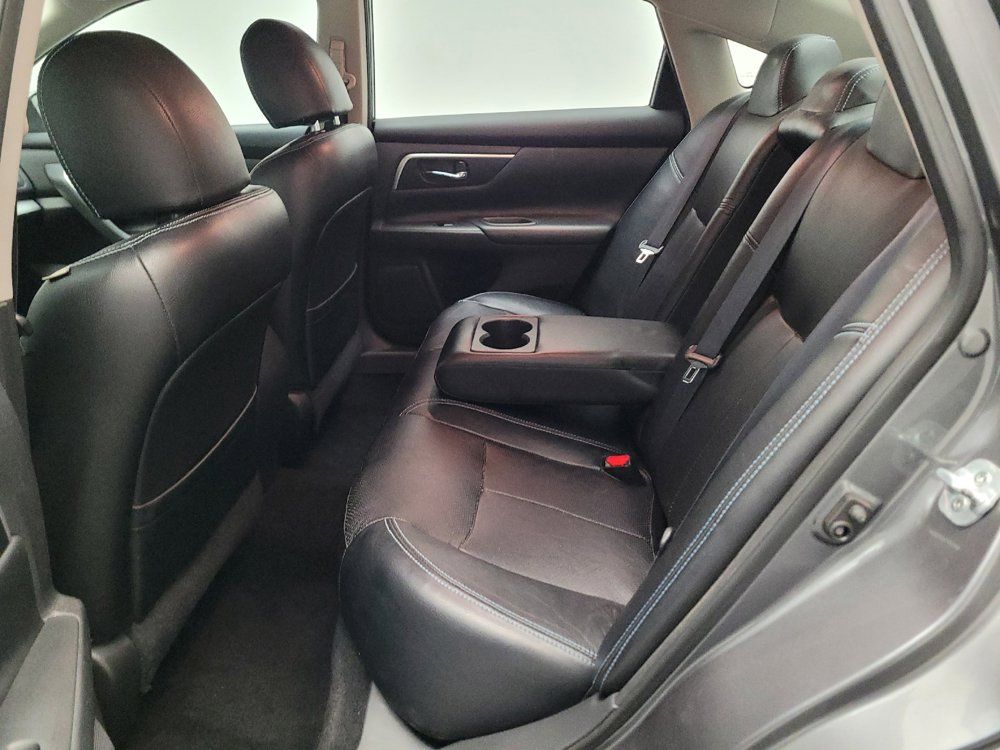 Used 2016 Nissan Altima 2.5 SR FWD image 18