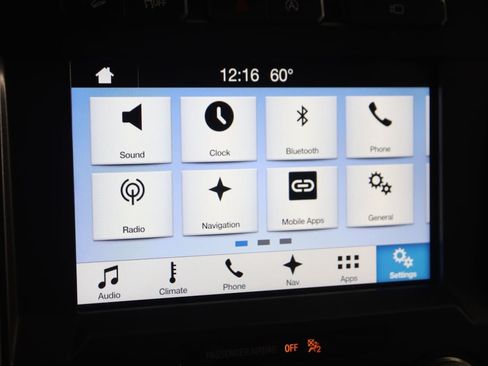 Used 2017 Ford F150 Raptor w/ Equipment Group 802A Luxury AWD/4WD image 39