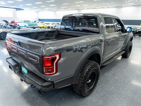 Used 2020 Ford F150 Raptor w/ Equipment Group 802A Luxury AWD/4WD image 6