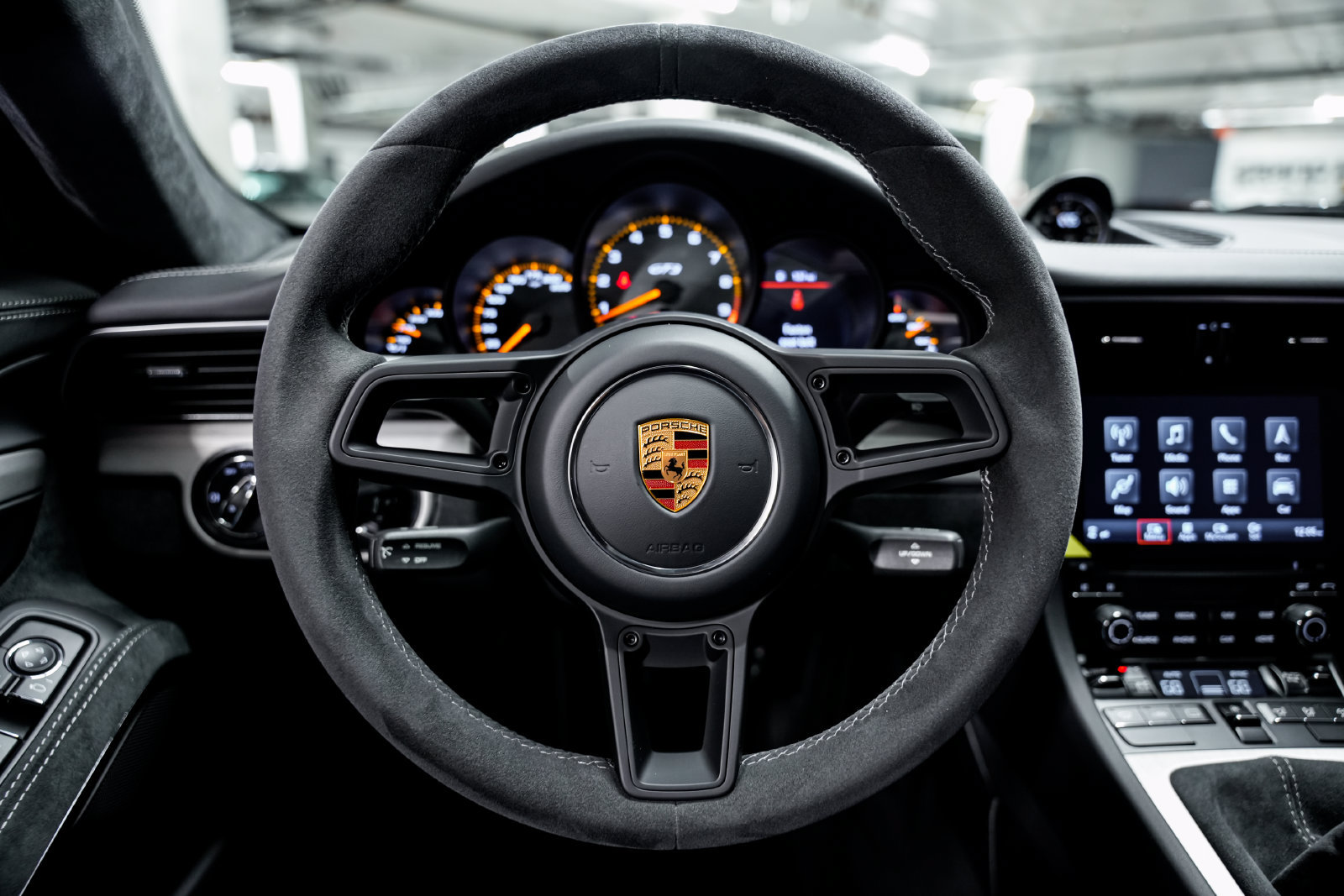 Used 2018 Porsche 911 GT3 RWD image 10