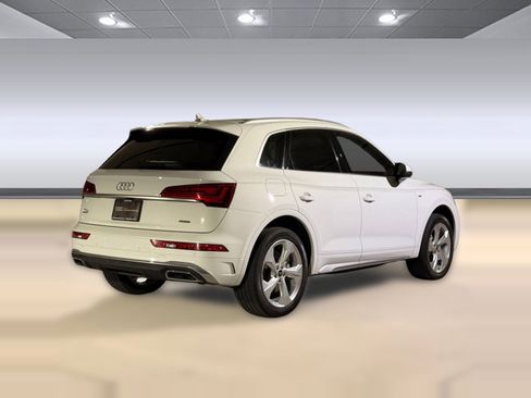 Certified 2023 Audi Q5 2.0T Premium Plus w/ Premium Plus Package AWD/4WD image 9
