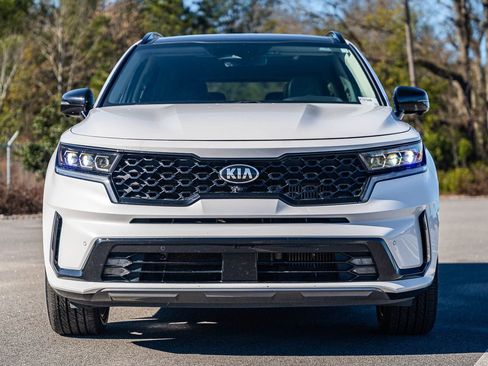 Used 2021 Kia Sorento SX image 2