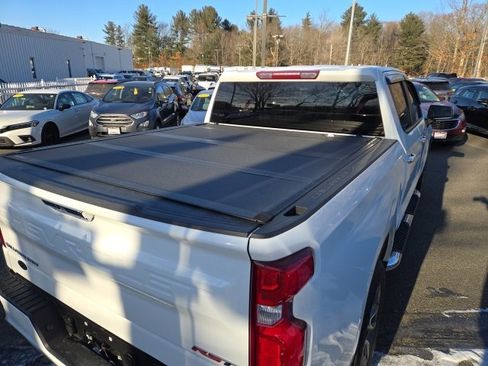 Used 2022 Chevrolet Silverado 1500 RST w/ Z71 Off-Road Package image 9