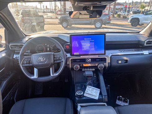 New 2026 Toyota Tacoma TRD Off-Road AWD/4WD image 15