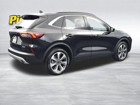 Used 2024 Ford Escape Platinum AWD/4WD image 4