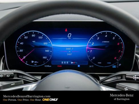 New 2026 Mercedes-Benz GLC 300 4MATIC image 23