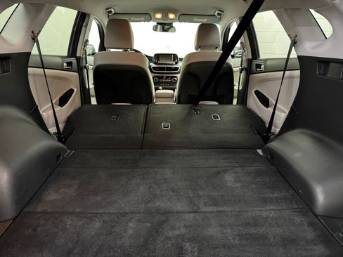 Used 2019 Hyundai Tucson SE image 39