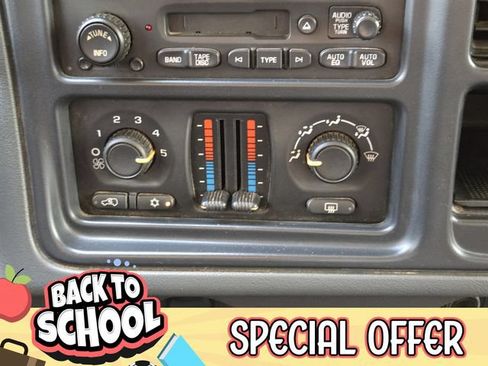 Used 2005 GMC Sierra 2500 SLE w/ Heavy-Duty Power Package AWD/4WD image 20