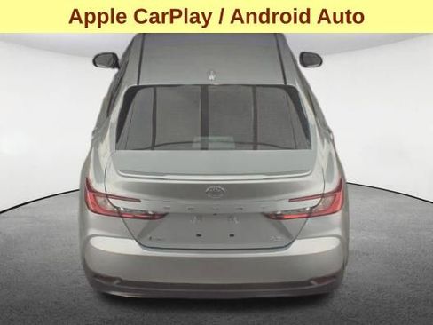 Used 2025 Toyota Camry LE w/ Convenience Package image 7