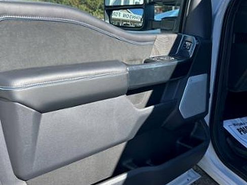 New 2025 Ford F350 Platinum image 16