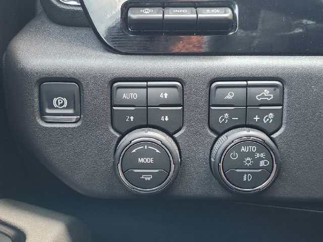 Used 2026 Chevrolet Silverado 1500 ZR2 AWD/4WD image 20
