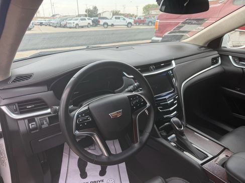 Used 2019 Cadillac XTS FWD image 6